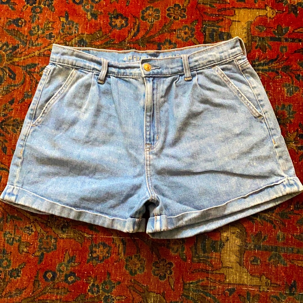 American Eagle mom jeans